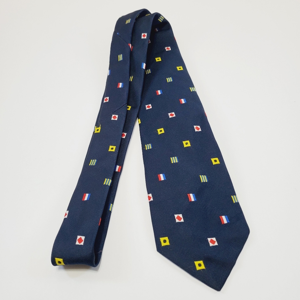 Baekgaard Necktie Blue Geometric Pattern Men's Terelene Neck Tie 54x3.25" - Picture 2 of 6